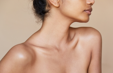 Female shoulders